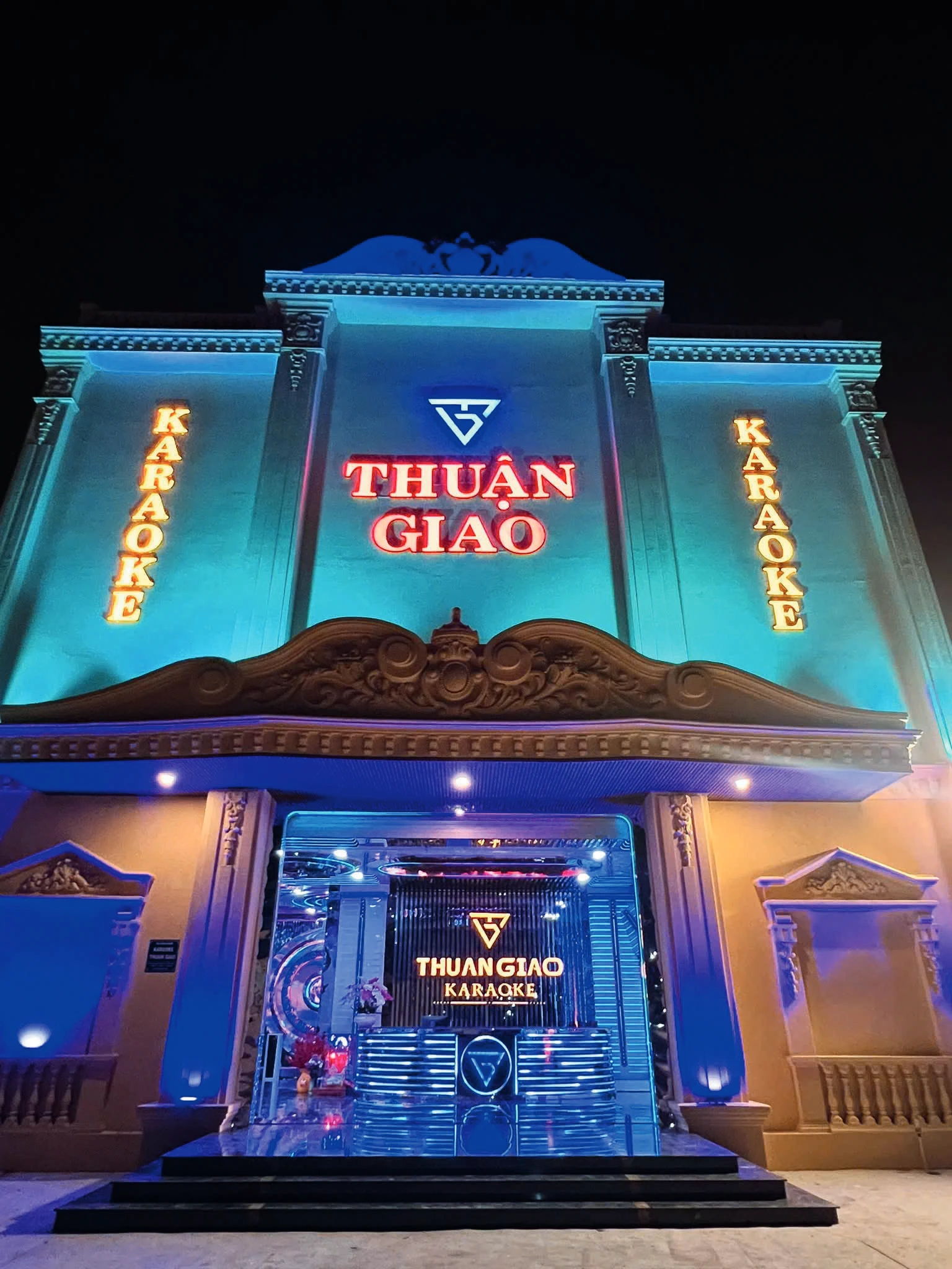 Karaoke Thuận Giao