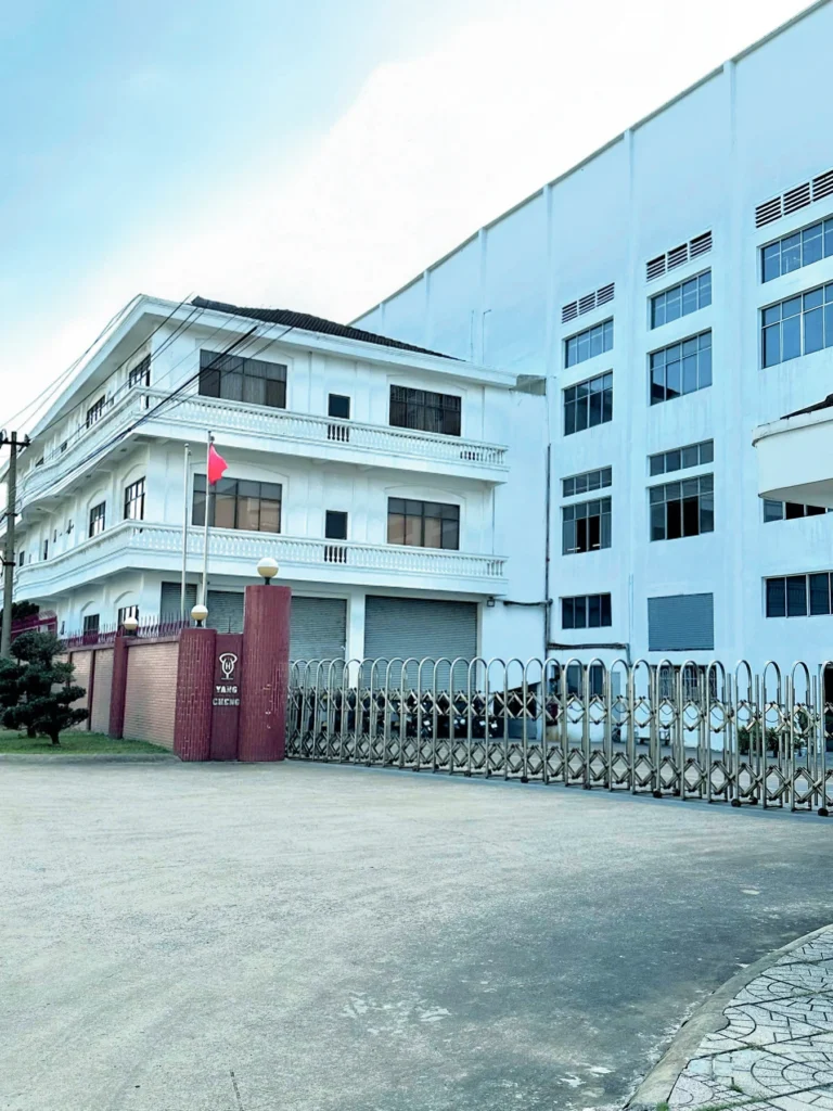 Nhà xưởng gỗ Yang Cheng