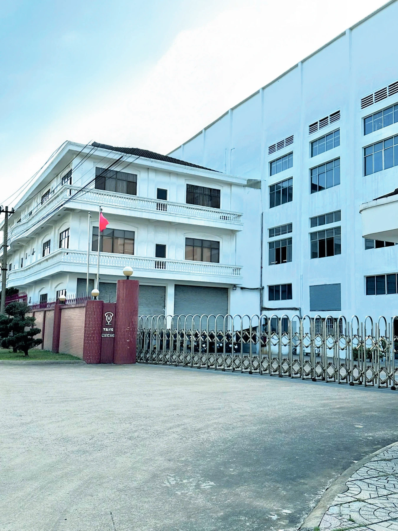 Nhà xưởng gỗ Yang Cheng